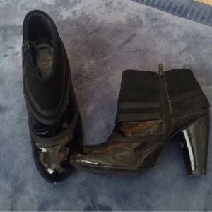 Very Volitive booties **